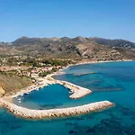 Willa Ersi *